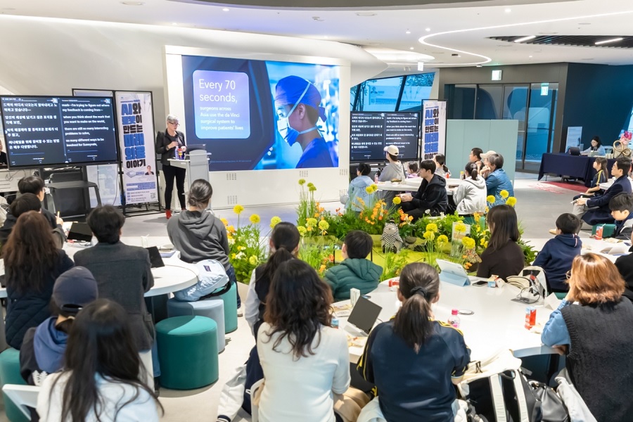 인튜이티브 재단 ‘캐서린 모어’ 대표 방한